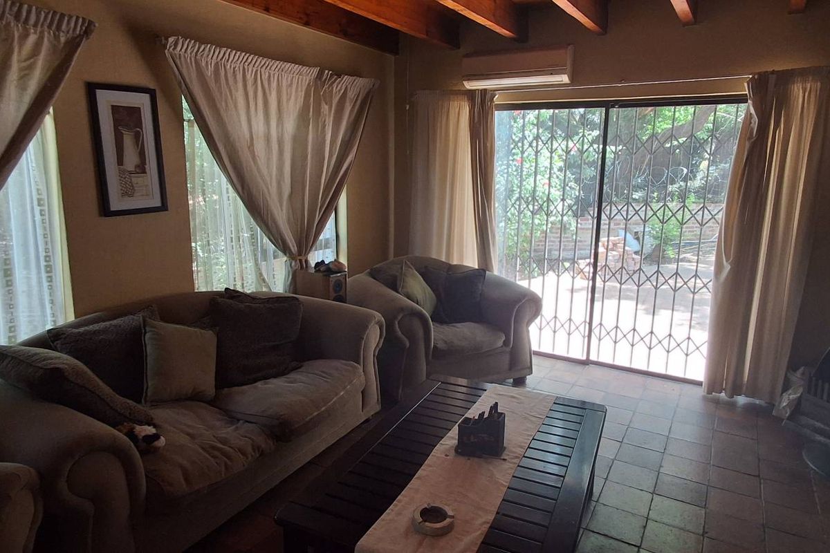 Investment Gem: Multi-Unit with Income Potential - Photo 4