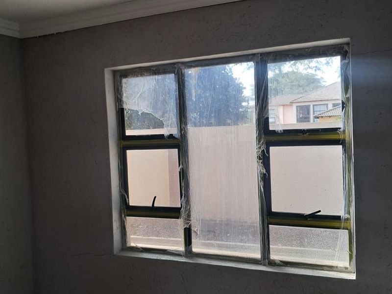 1 Bedroom Apartment To Rent in Pretoria North - Photo 5