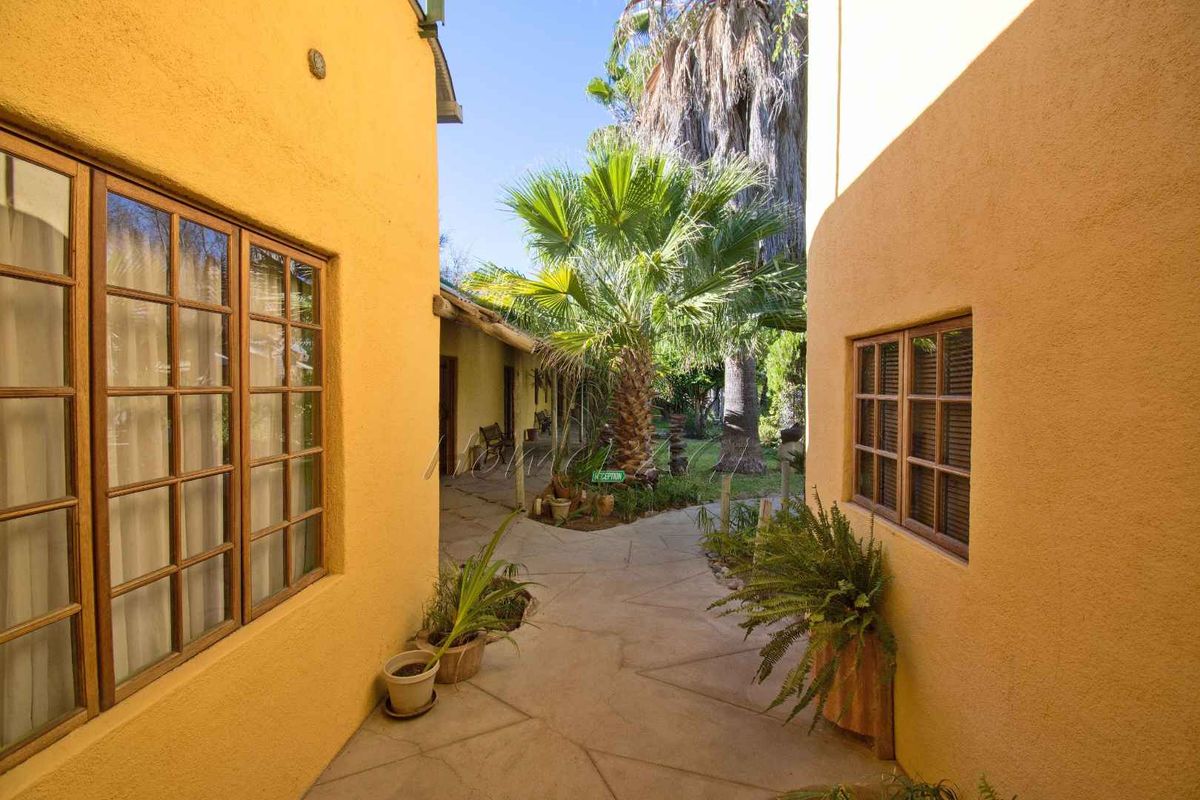 Omaruru:  Guesthouse is for sale - Photo 4