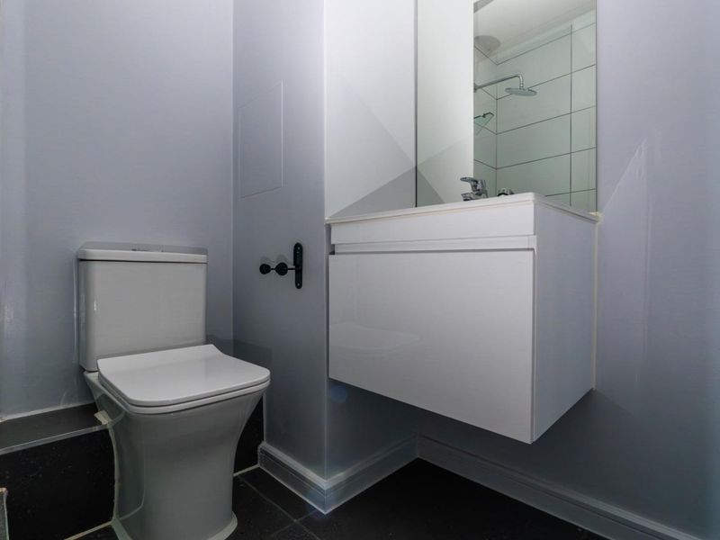 2 Bedroom Ground floor apartment - Photo 10