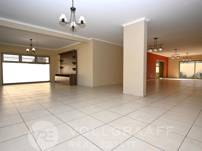 Spacious 3-Bedroom Family Home for Rent – Available immediately - Photo 3