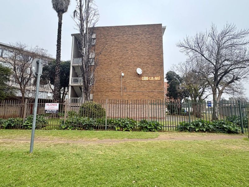 CALLING ALL STUDENTS AND INVESTORS - Photo 8