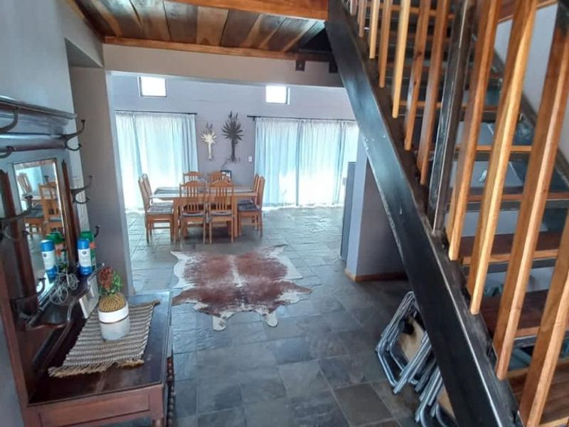 Own a house in the popular N/aankuse Estate, only 15 minutes from the Airport. - Photo 8