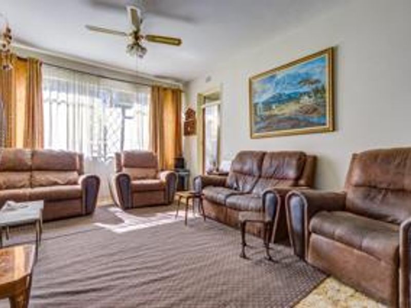 Spacious ground floor apartment. - Photo 6