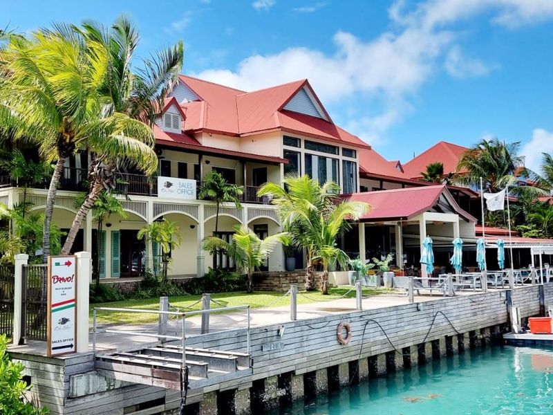 Brand New Release - Exceptional Waterfront  Duplex Apartment - Photo 4