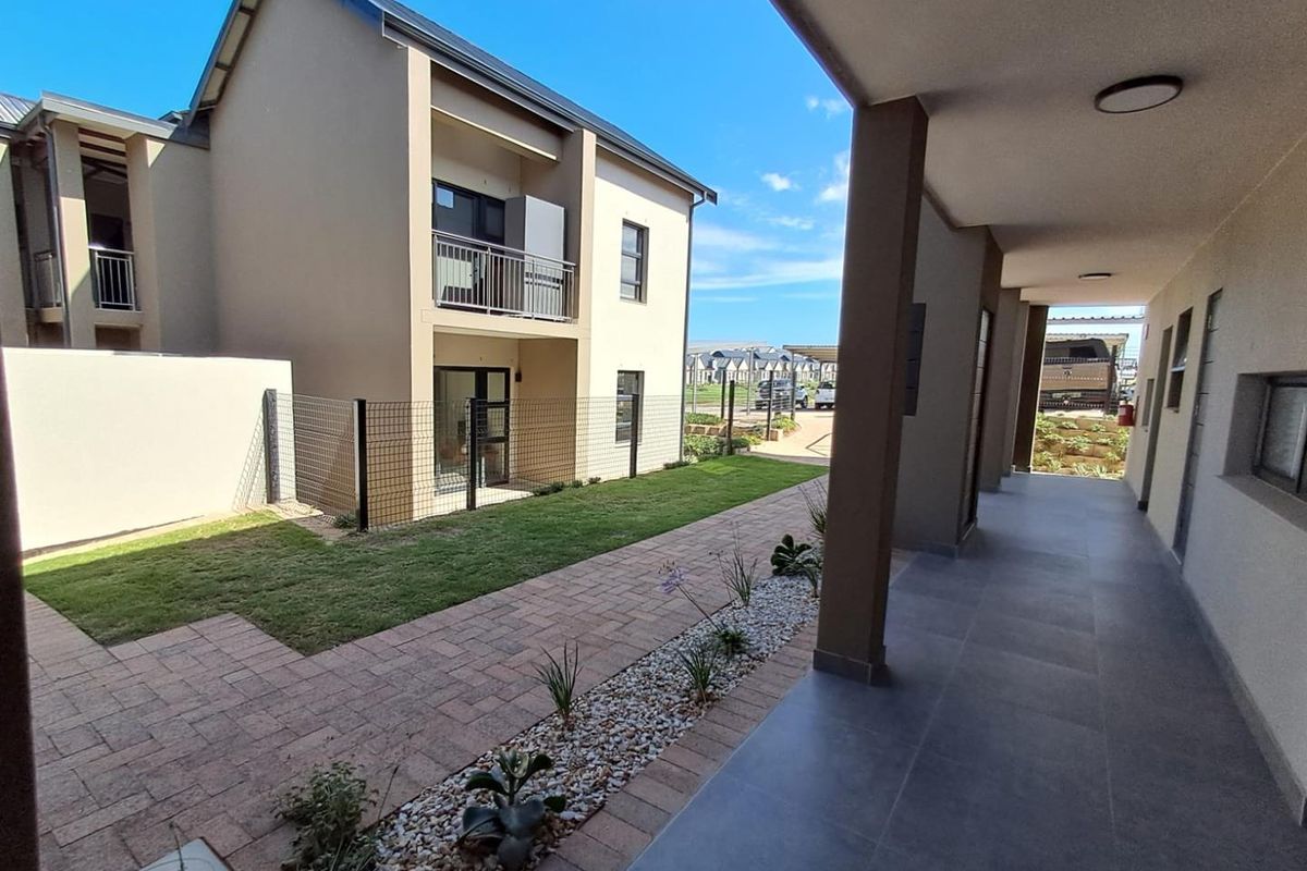 Ground Floor - Studio apartment to rent in Hartland Retirement Village - Photo 2