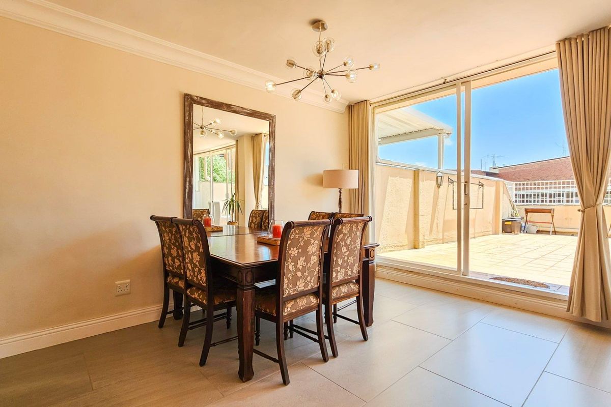 Duplex! With a large terrace on the Ridge! - Photo 3