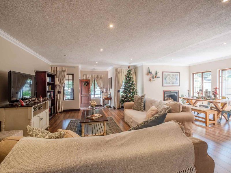 Well kept family home  -  Sole Mandate - Photo 8