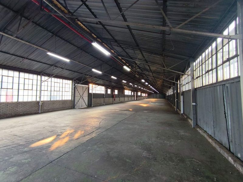 1,025m2 Warehouse To Let in Benoni - Photo 8
