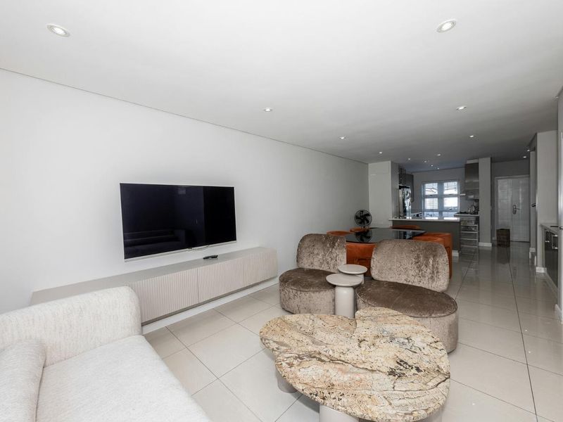 GORGEOUS WELL POSITIONED 4 BEDROOM CLUSTER HOME FOR RENT IN BRYANTSON - Photo 2