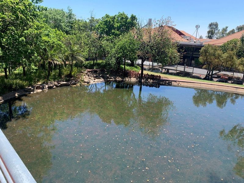 625m2 Woodmead Office To Let - Photo 4