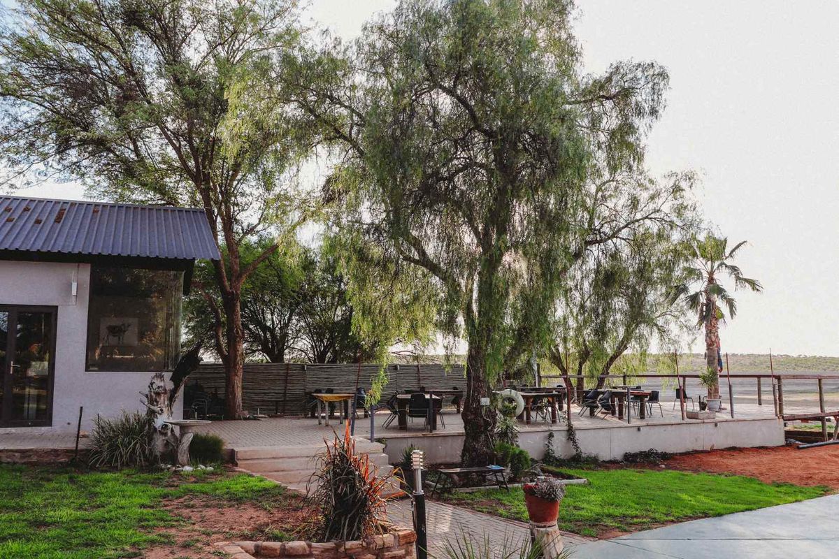 RENOWNED GUEST FARM / LODGE FOR SALE IN GOBABIS - NAMIBIA - Photo 5