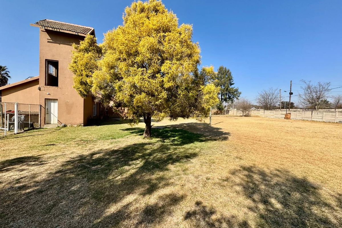 Small Holding In Bredell - Photo 3