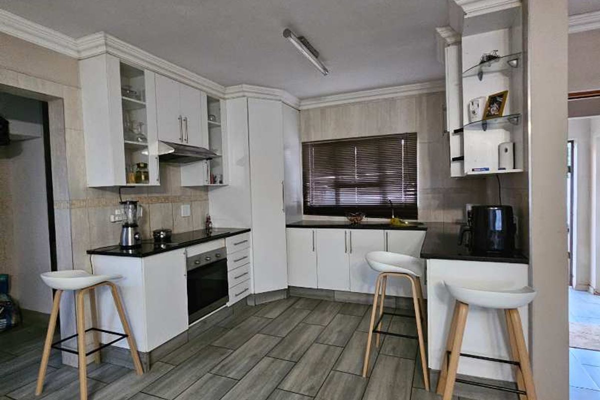 3 bedroom house in Clarina - Photo 2