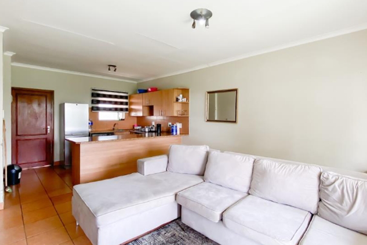 Sunny And Cosy - Photo 5