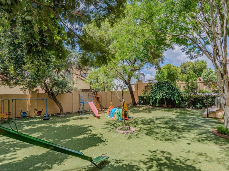 House For Sale in Blue Valley Golf Estate, Centurion - Photo 6