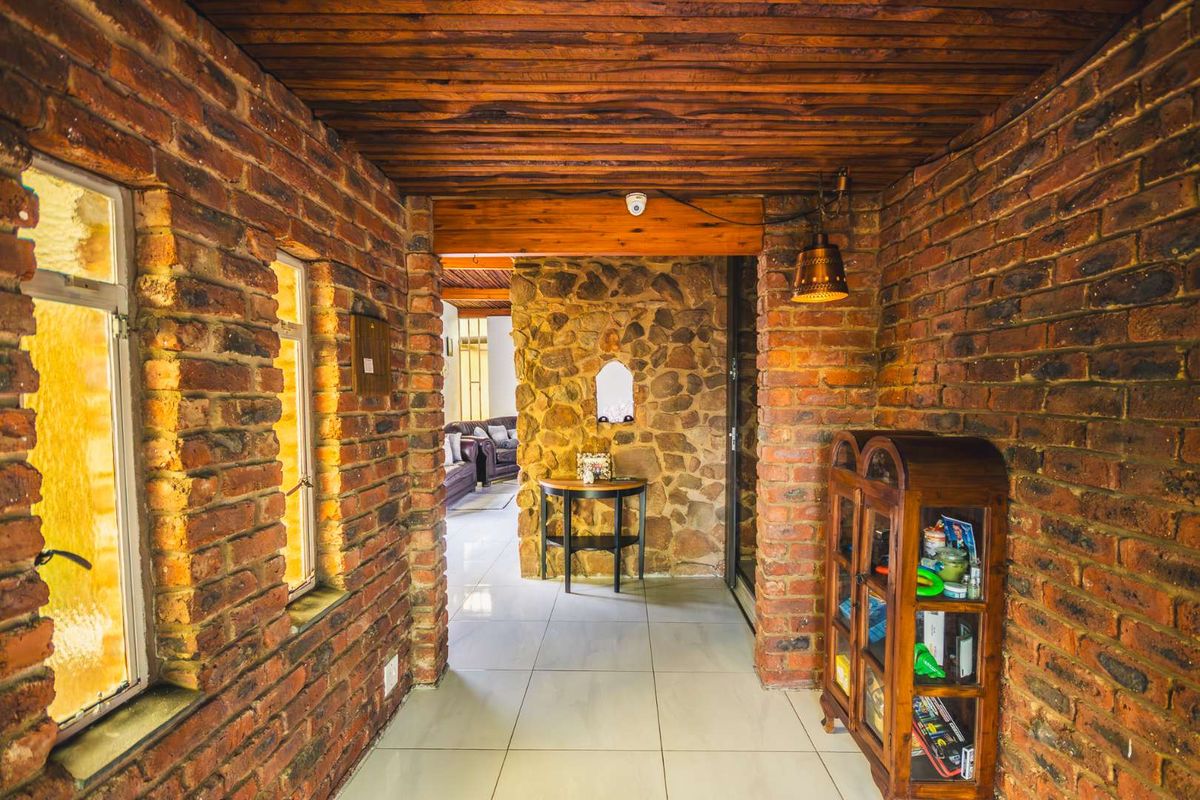 Buy one, get one free! - Photo 3