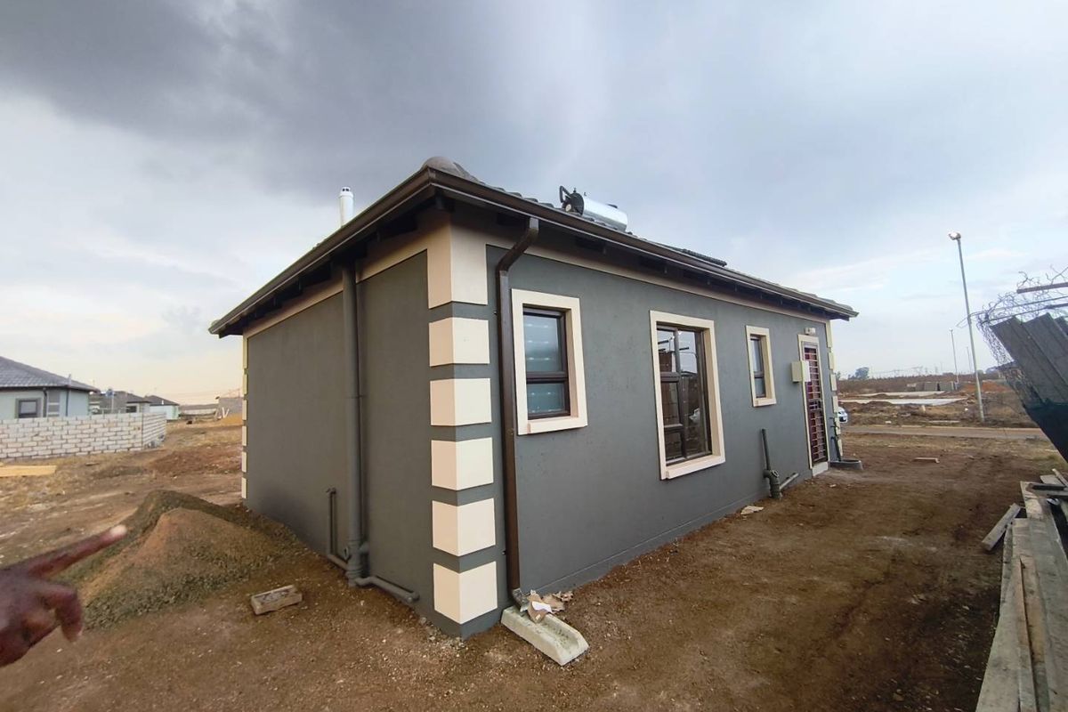 3 Bedroom House for Sale in Windmill Park Ext 32 - Photo 4