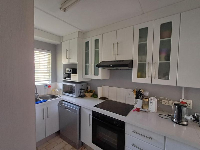 2 bedroom apartment in safe complex - Photo 10