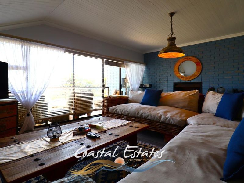 Your Dream Seafront Home Awaits You - Photo 8