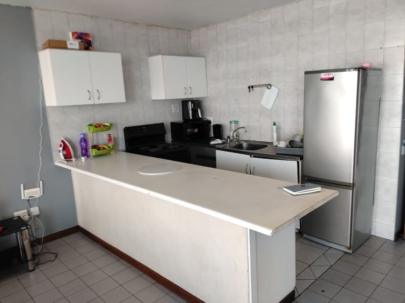 Bachelor apartment - Photo 3