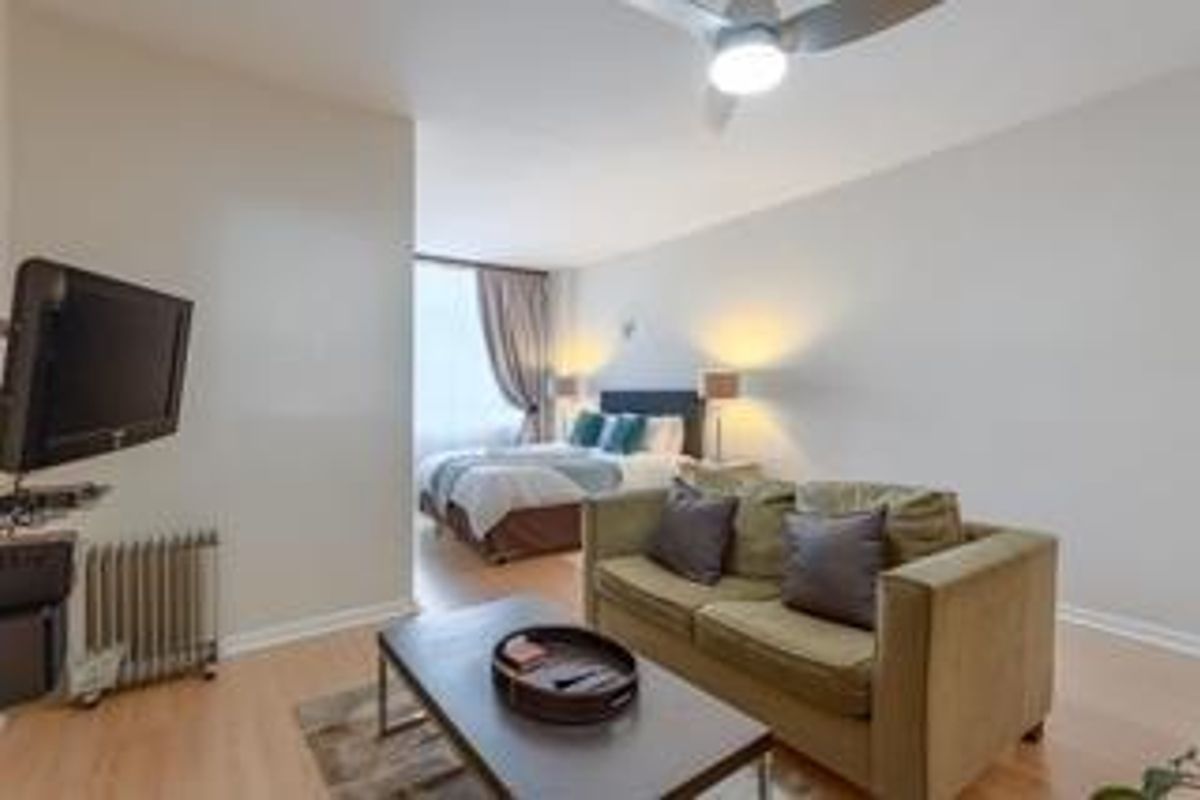 SOPHISTICATED FULLY FURNISHED STUDIO APARTMENT IN THE HEART OF ILLOVO - Photo 3