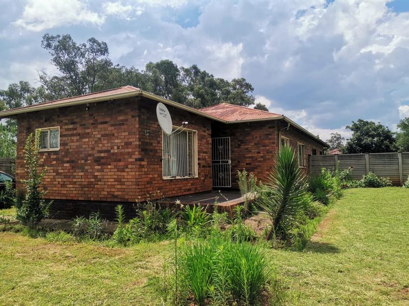 3 Bedroom House For Sale in Vanderbijlpark CW6 - Photo 4
