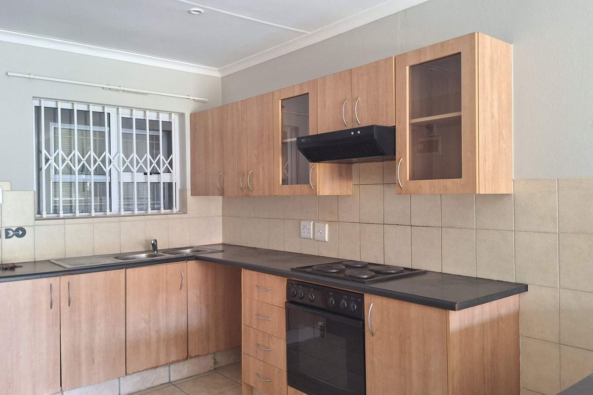 2 Bedroom, Ground Floor Apartment in Ferndale - Photo 5