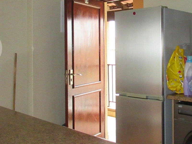 Sunny And Cosy - Photo 2