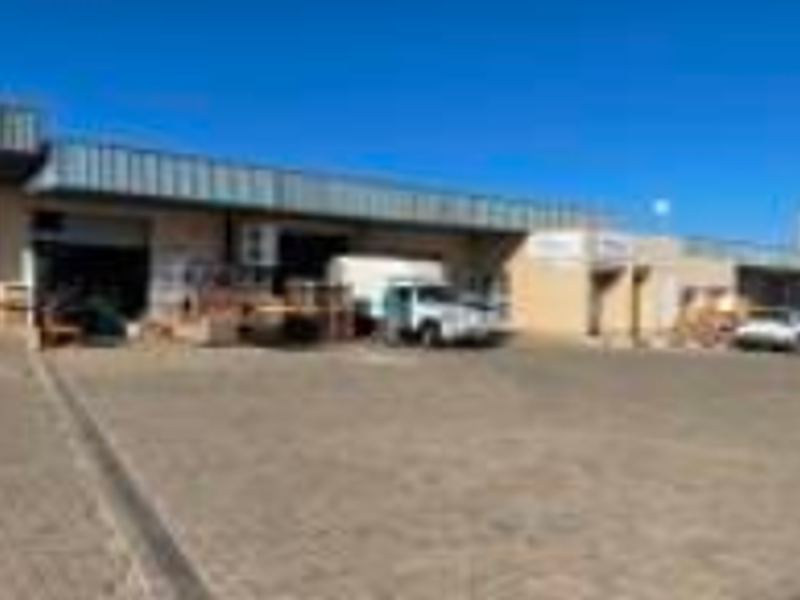 Warehouse in sought after Southern Industrial area - Photo 2
