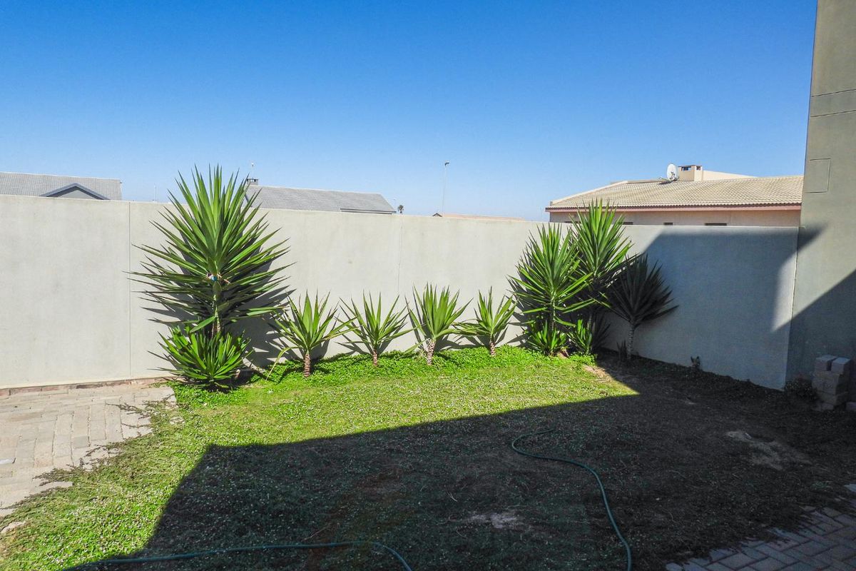 Stylish house with flat for sale - Photo 5