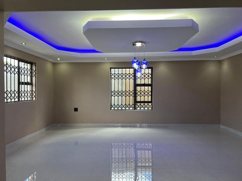 2 Bedroom House to Rent in Edleen Kempton park - Photo 5