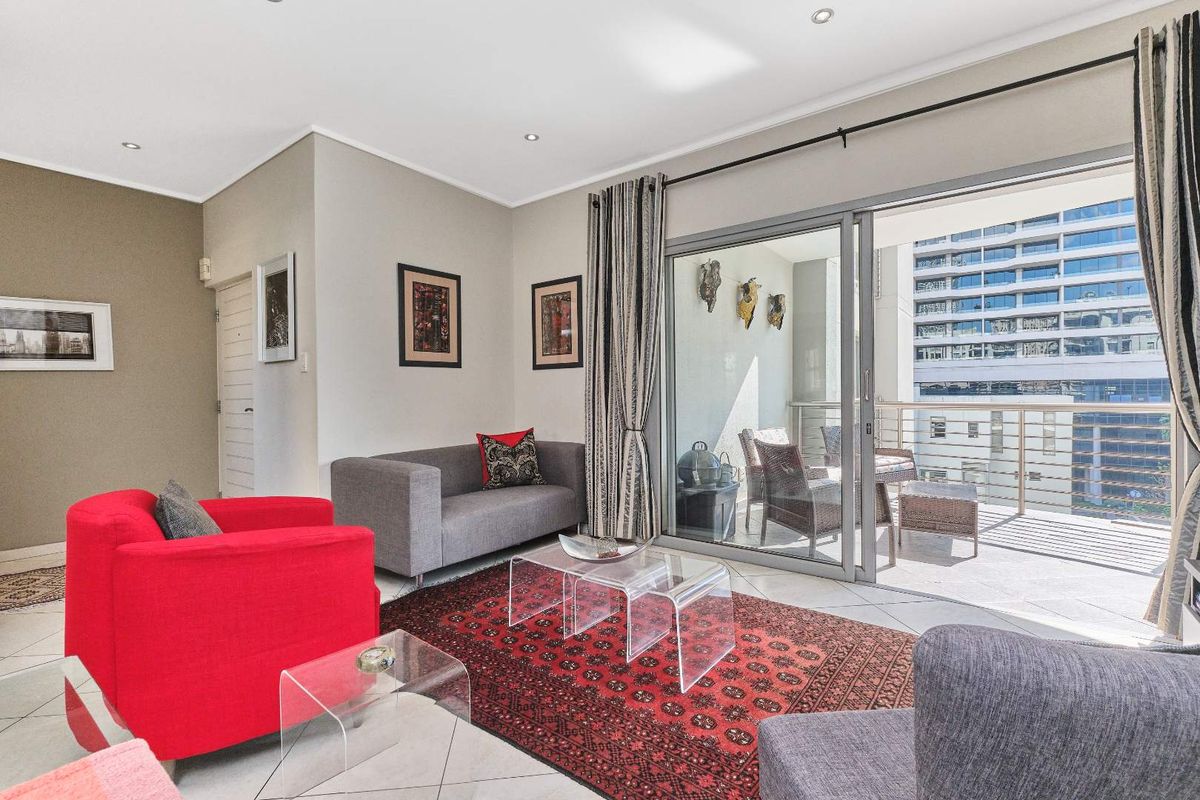 Luxurious 2-Bed Apartment with Stunning Views near Sandton - Photo 4