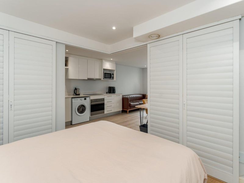 Modern Studio Apartment in Prestigious Claremont Upper - Photo 10