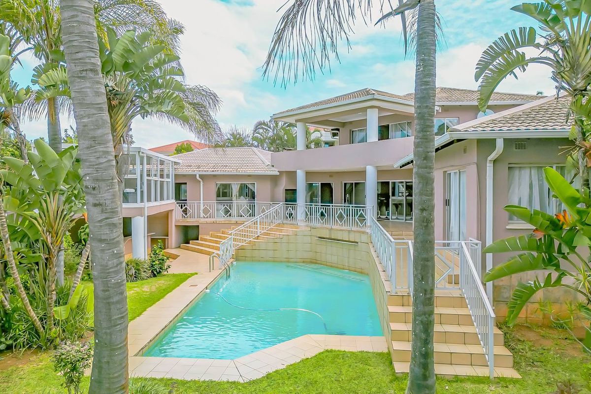 Luxurious 4 Bedroom Coastal Villa with Sea Views! - Photo 5