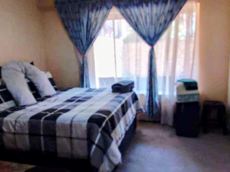 Young family - Photo 7