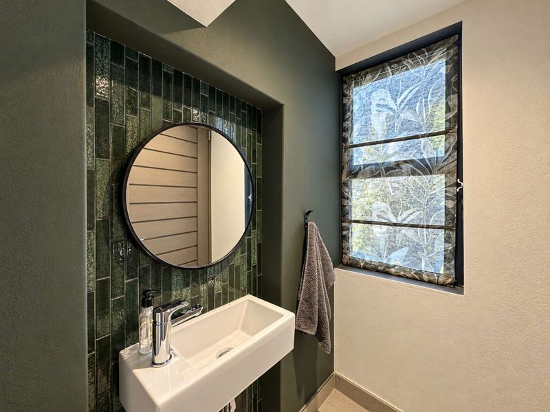 Modern Duplex with Private Garden and Swimming Pool - Photo 7