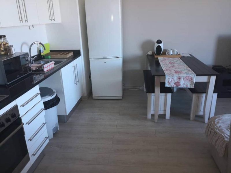 Modern Apartment For Sale - CBD - Photo 3