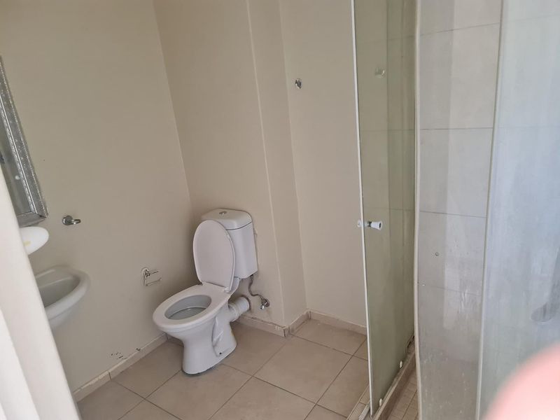 Apartment for sale only N$650 000 - Photo 6