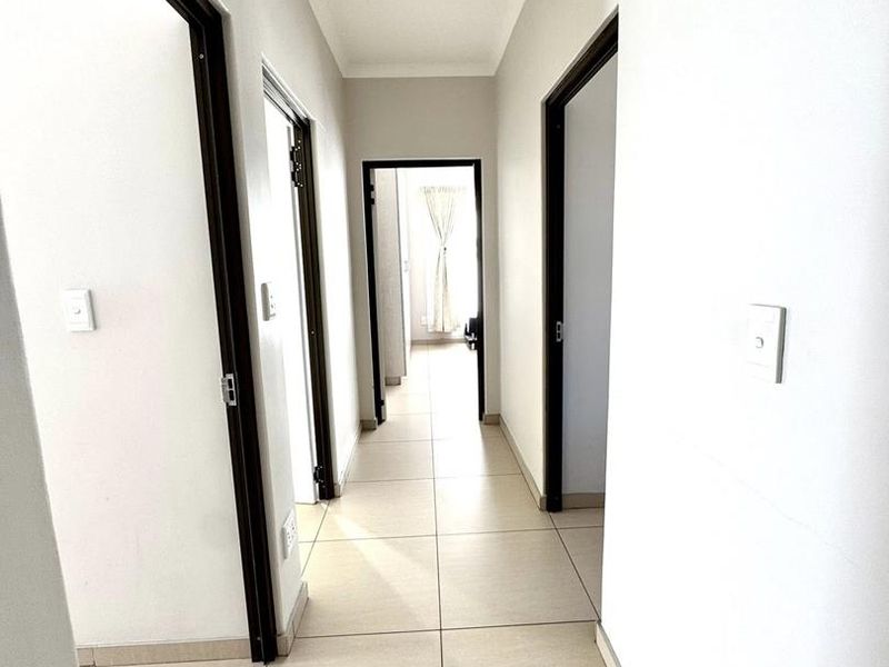 3 Bedroom Townhouse For Sale in Elisenheim - Photo 10