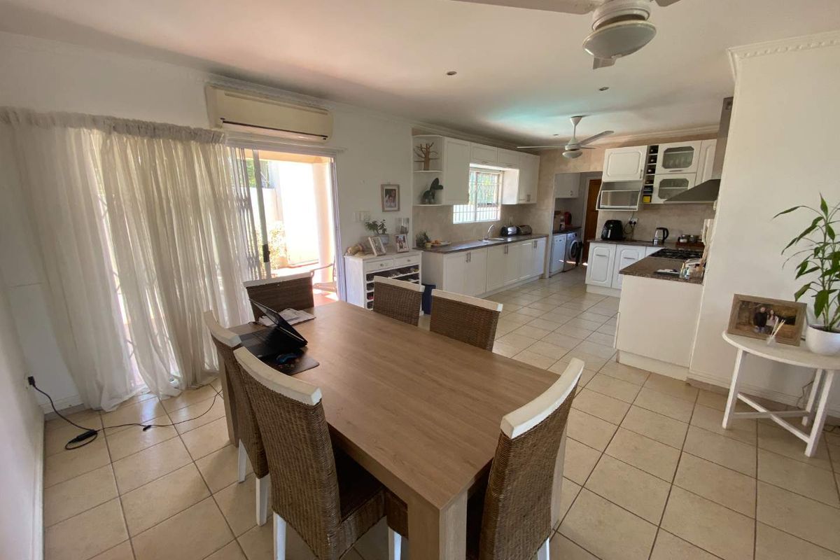 Hendra Estates - Stunning, Pet-Friendly Simplex With Private Pool in Somerset Park To Rent - Photo 5