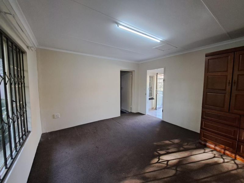 Charming Garden Cottage to Let in Benoni Orchids - Photo 4