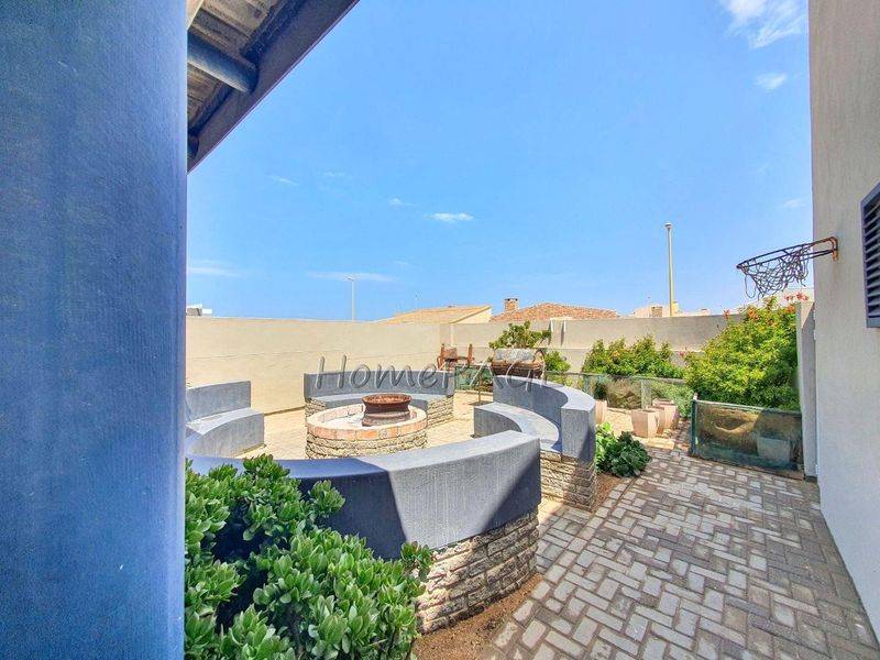 Ext 10, Henties Bay:  4 Bedr Family home in Established area is for Sale - Photo 7