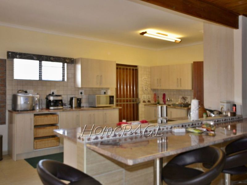 Ext 10, Henties Bay:  Low Maintenance Home with Flat is for Sale - Photo 7