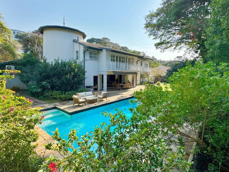 A beautiful home in the heart of Umhlanga Rocks!!! - Photo 2
