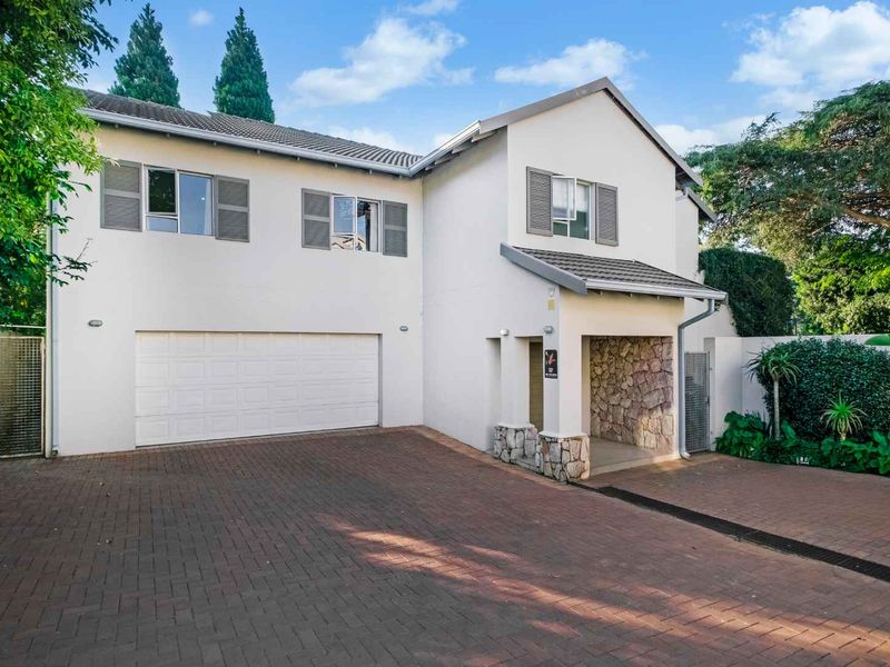 4 BEDROOM FAMILY HOME FOR SALE IN MAGLIESSIG - Photo 2