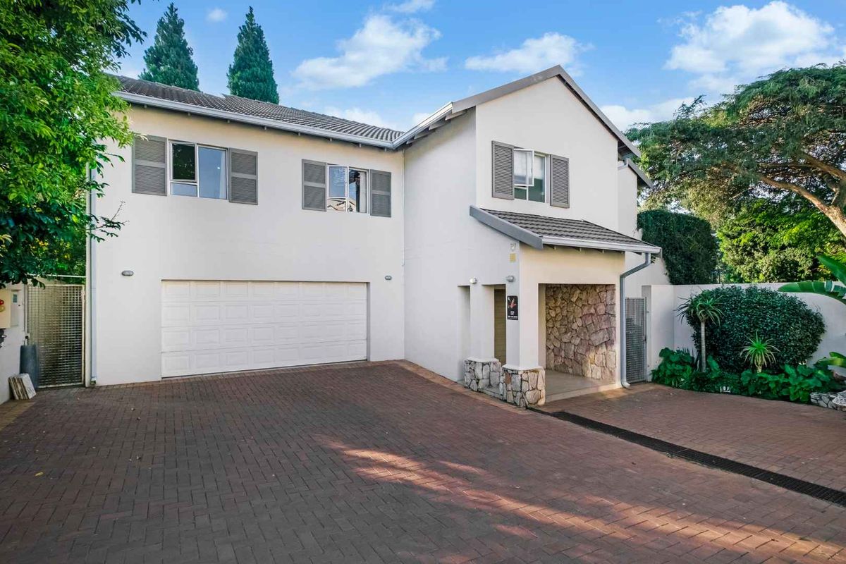 4 BEDROOM FAMILY HOME FOR SALE IN MAGLIESSIG - Photo 2