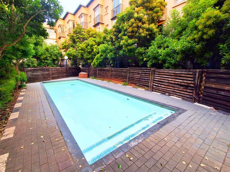 Grasp this ideal investment for student accommodation with substantial rental income! - Photo 4