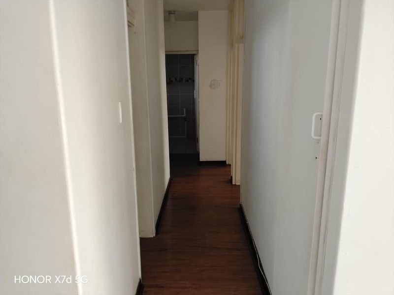 2-Bedroom, 2- bathroom . beautiful views of Moses Madiba stadium - Photo 3