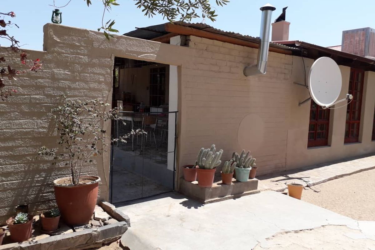 HOUSE FOR SALE IN BETHANIE - NAMIBIA - Photo 5